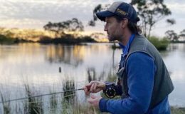 Daha ünlü olmak için Hollywood’a gitmişti.. Çareyi başladığı yere dönmekte buldu… Hayalleri yarım kaldı