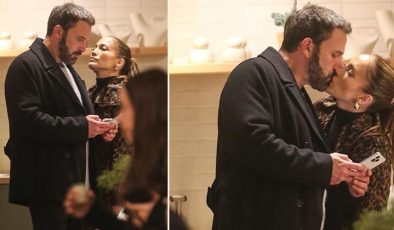 Milyonlar onun karısına hayran…. Ama o gözünü cep telefonundan ayırmadı bile!