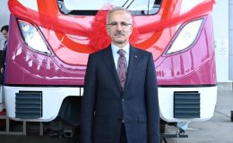 Bakan Uraloğlu’ndan İstanbullulara müjde: Sürücüsüz metrolar hizmete alınıyor