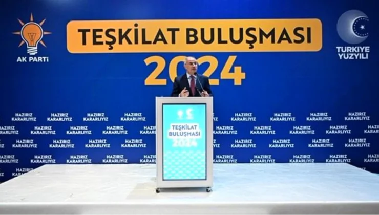 Bursa Büyükşehir Belediye Başkanı Alinur, AK Parti’nin kuruluşundan bugüne görev yapmış isimleri bir araya getirdi