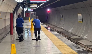 İstanbul’da Yenibosna metro istasyonunu su bastı