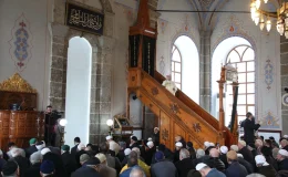 Diyanet İşleri Başkanı Ali Erbaş, Samsun Büyük Cami’de hutbe okudu