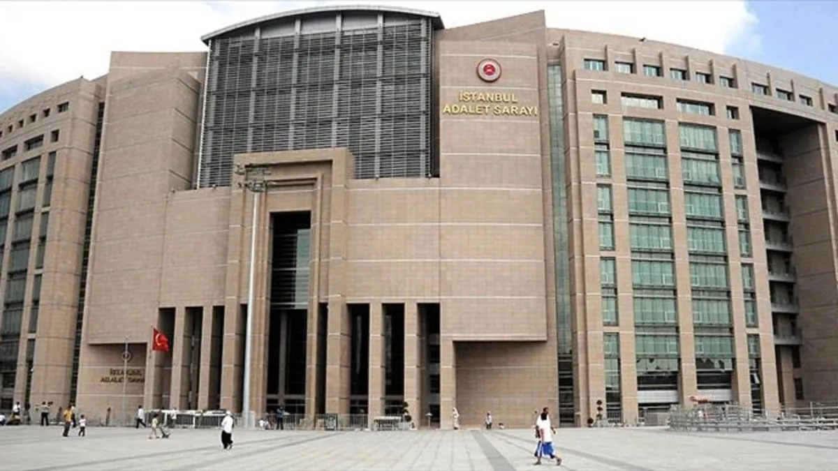 Mahkemeye küfür etti, 2 yıl 7 ay 15 hapis cezası aldı