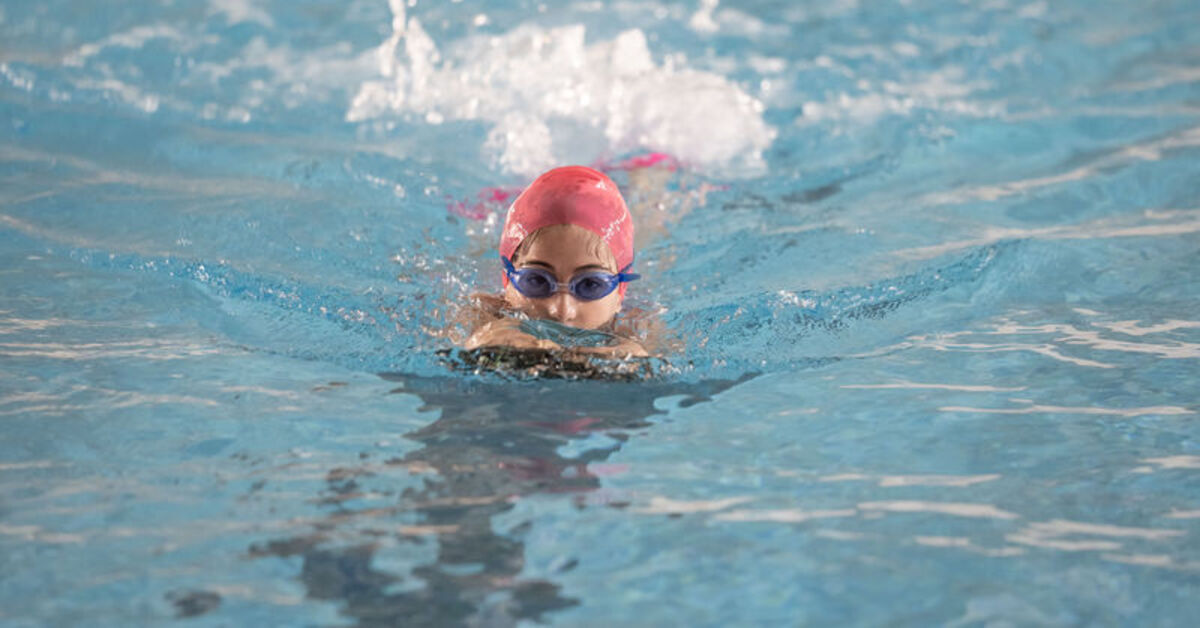 Erzurum Palandöken’de 4 yıllık projeyle 42 bin çocuk yüzme öğrendi