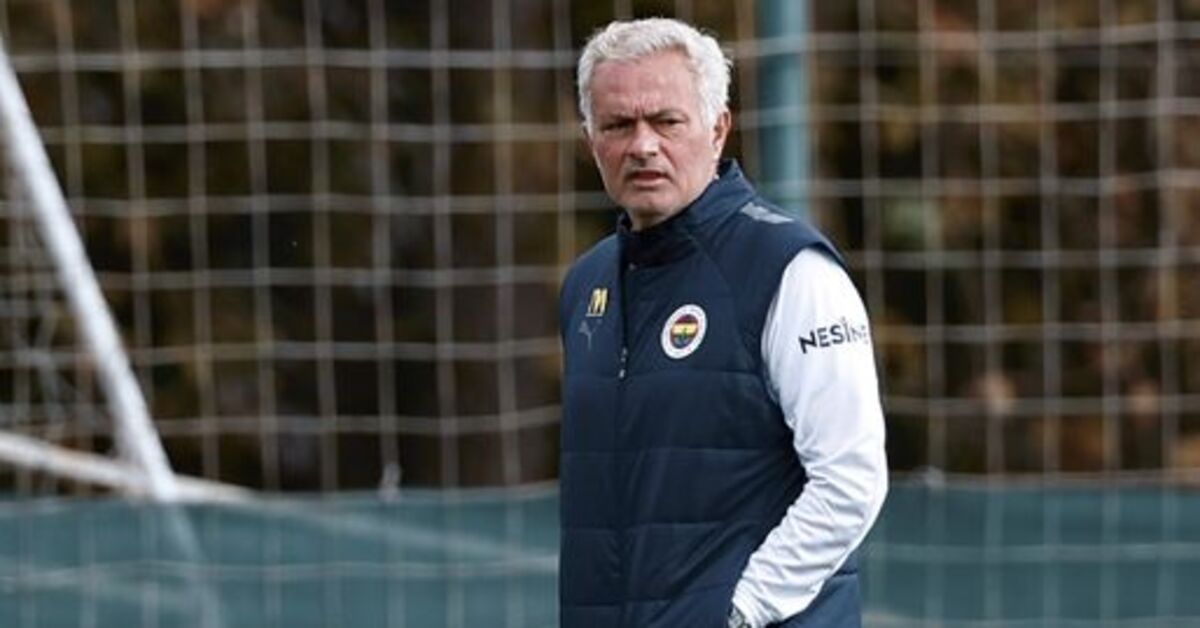 Jose Mourinho, antrenmanda sakatlandı