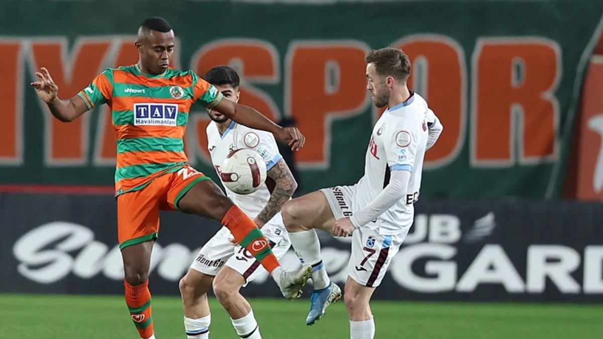 ALANYASPORTRABZONSPOR CANLI | Fırtına, Akdeniz’de 3 puan için sahada