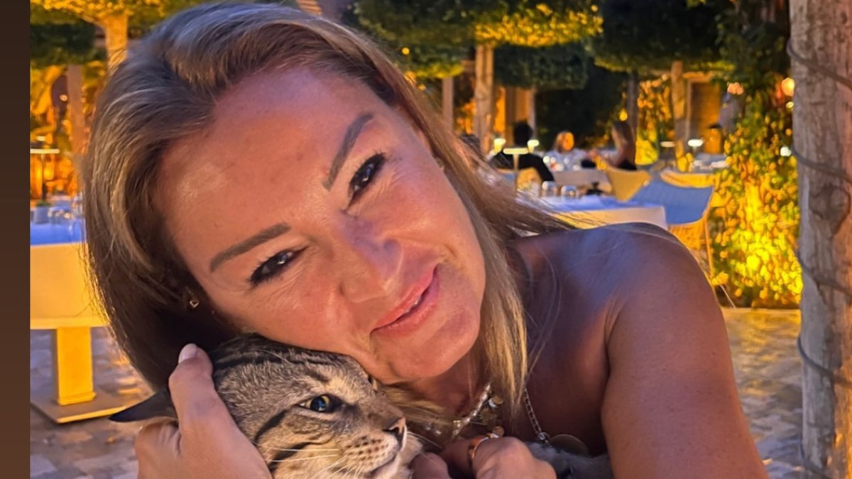 Pınar Altuğ eleştirilere cevap verdi: “Benim suratımla köylü kadın oynanmaz”