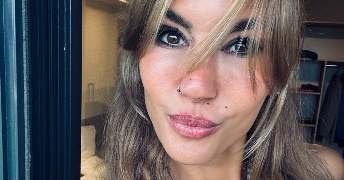 Çağla Şıkel: 15 yaş küçükse 60 olmam gerekiyor