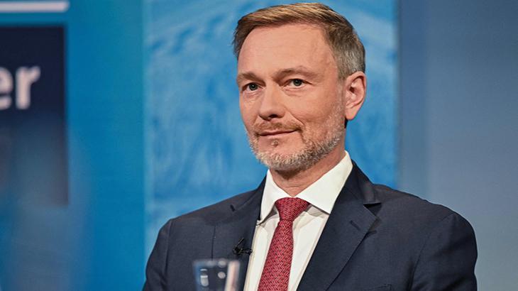 Almanya’da FDP Genel Başkanı Christian Lindner, aktif siyaseti bıraktığını duyurdu