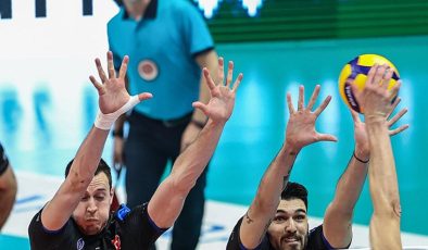 Halkbank’tan Final Vizesi! İstanbul Gençlikspor’u Setlerle Geçerek Şampiyonluk Yolunda Kritik Virajı Döndü!